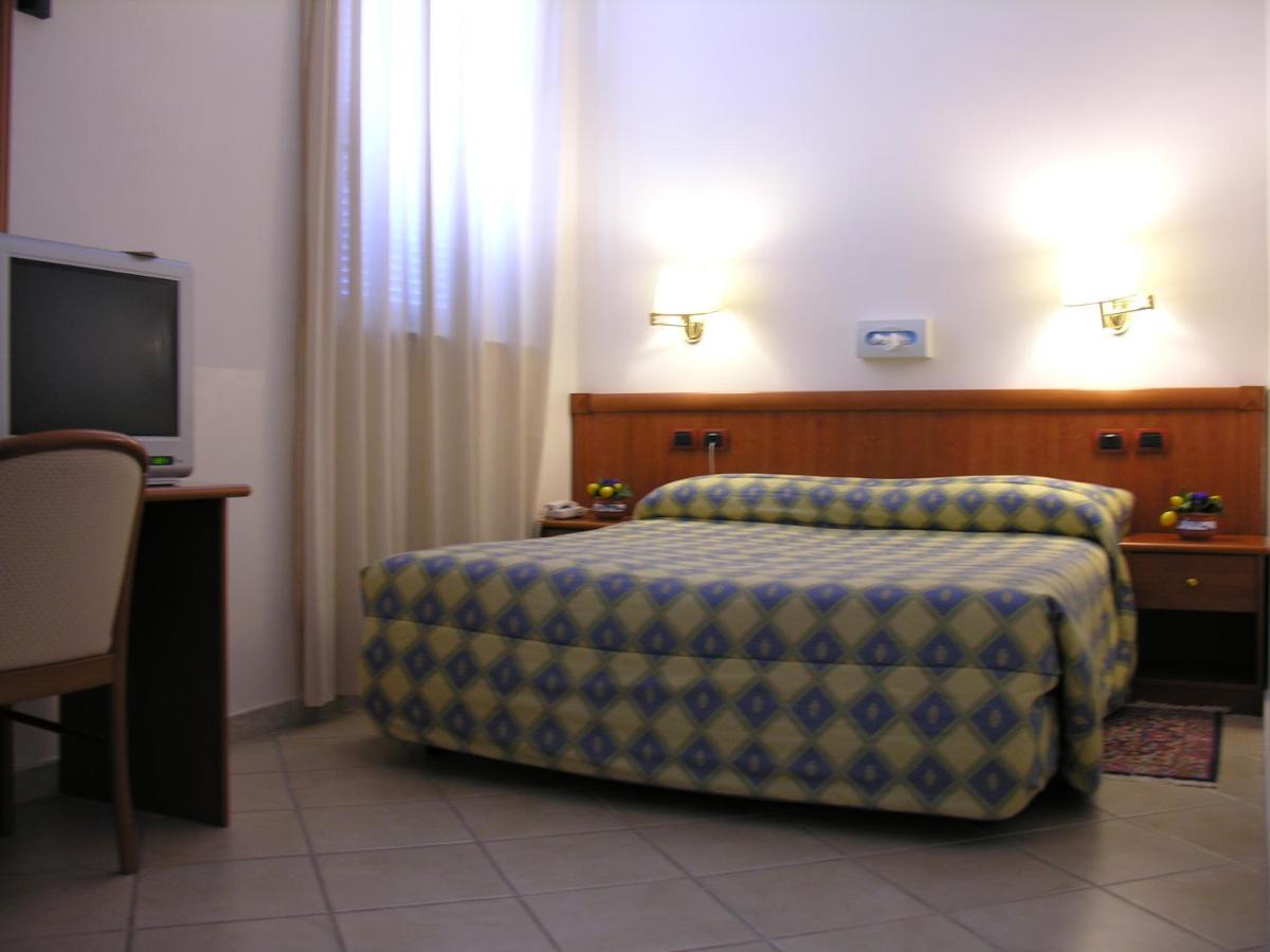 רומא Hotel San Marco חדר תמונה