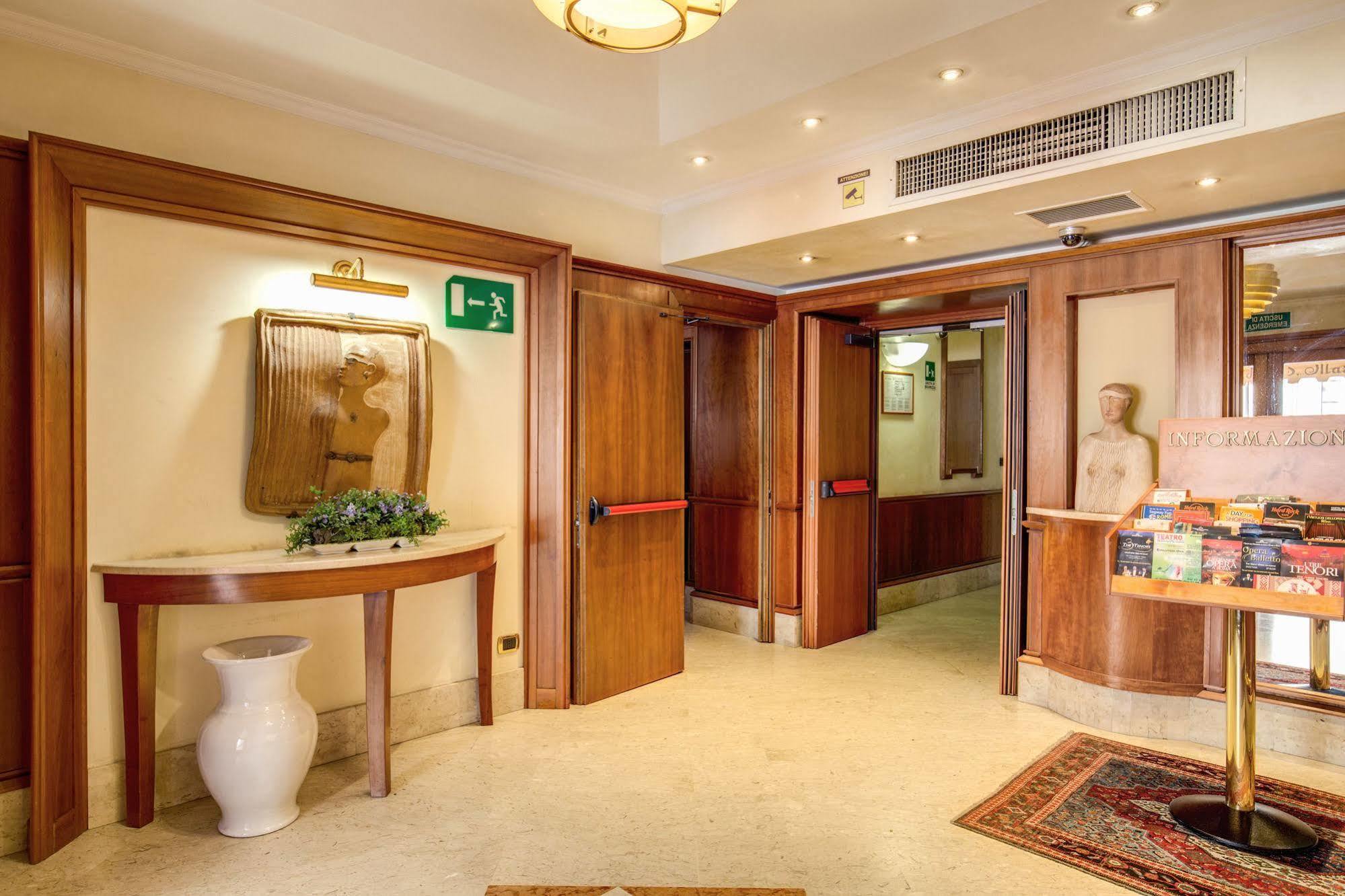 רומא Hotel San Marco מראה חיצוני תמונה