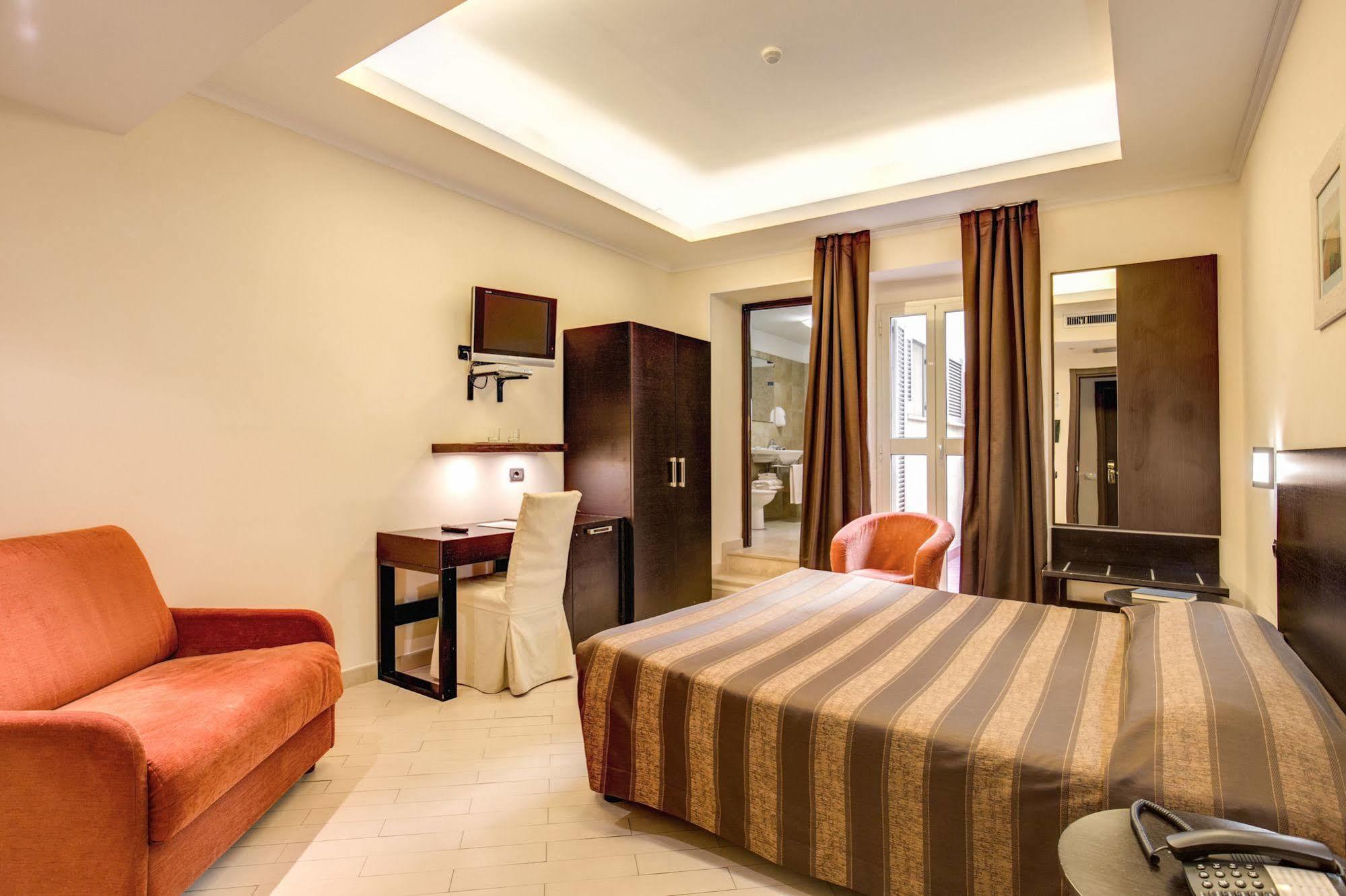 רומא Hotel San Marco מראה חיצוני תמונה