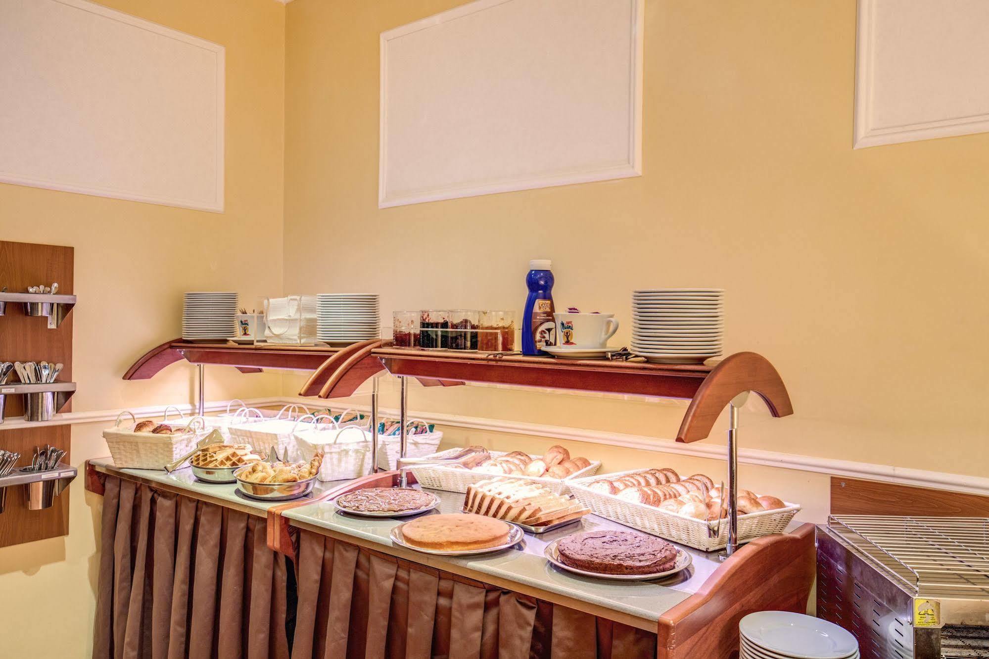 רומא Hotel San Marco מראה חיצוני תמונה
