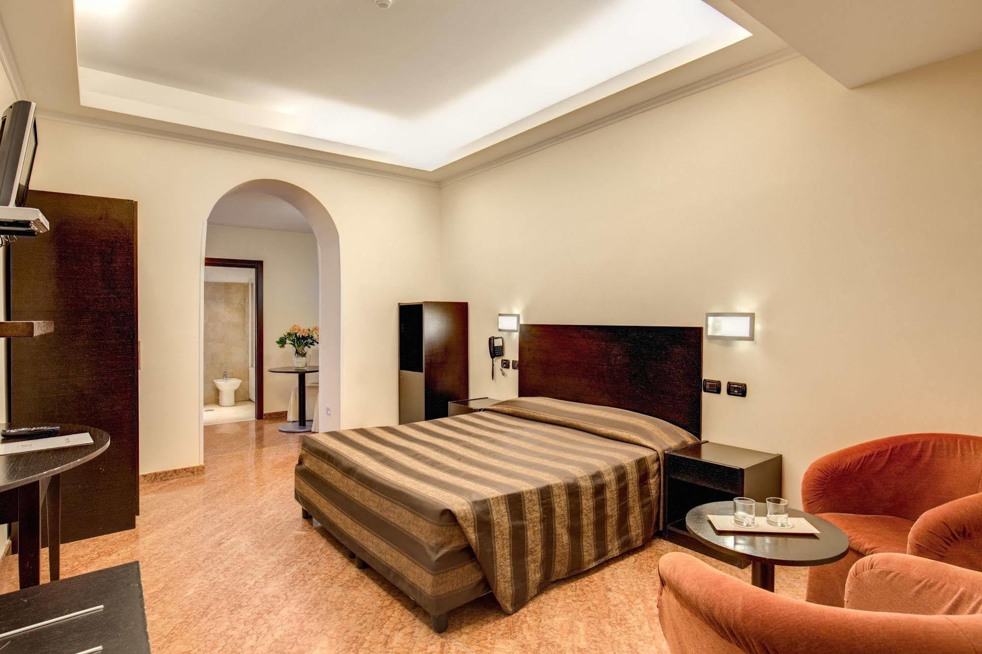 רומא Hotel San Marco מראה חיצוני תמונה